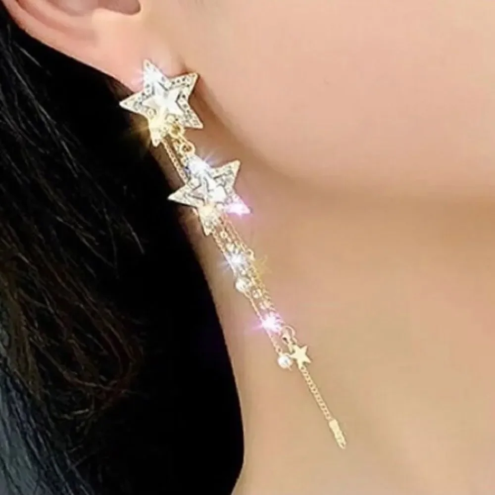 ✨ New stunning & unique sparkling celestial dangle earrings ✨